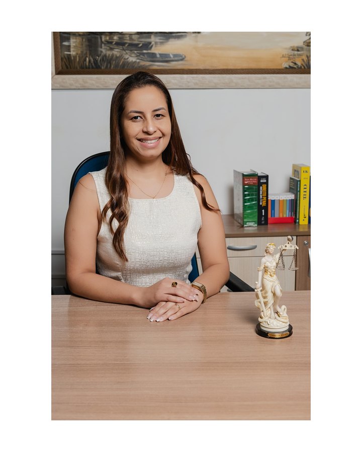Dra. Janaína de Oliveira Nascimento